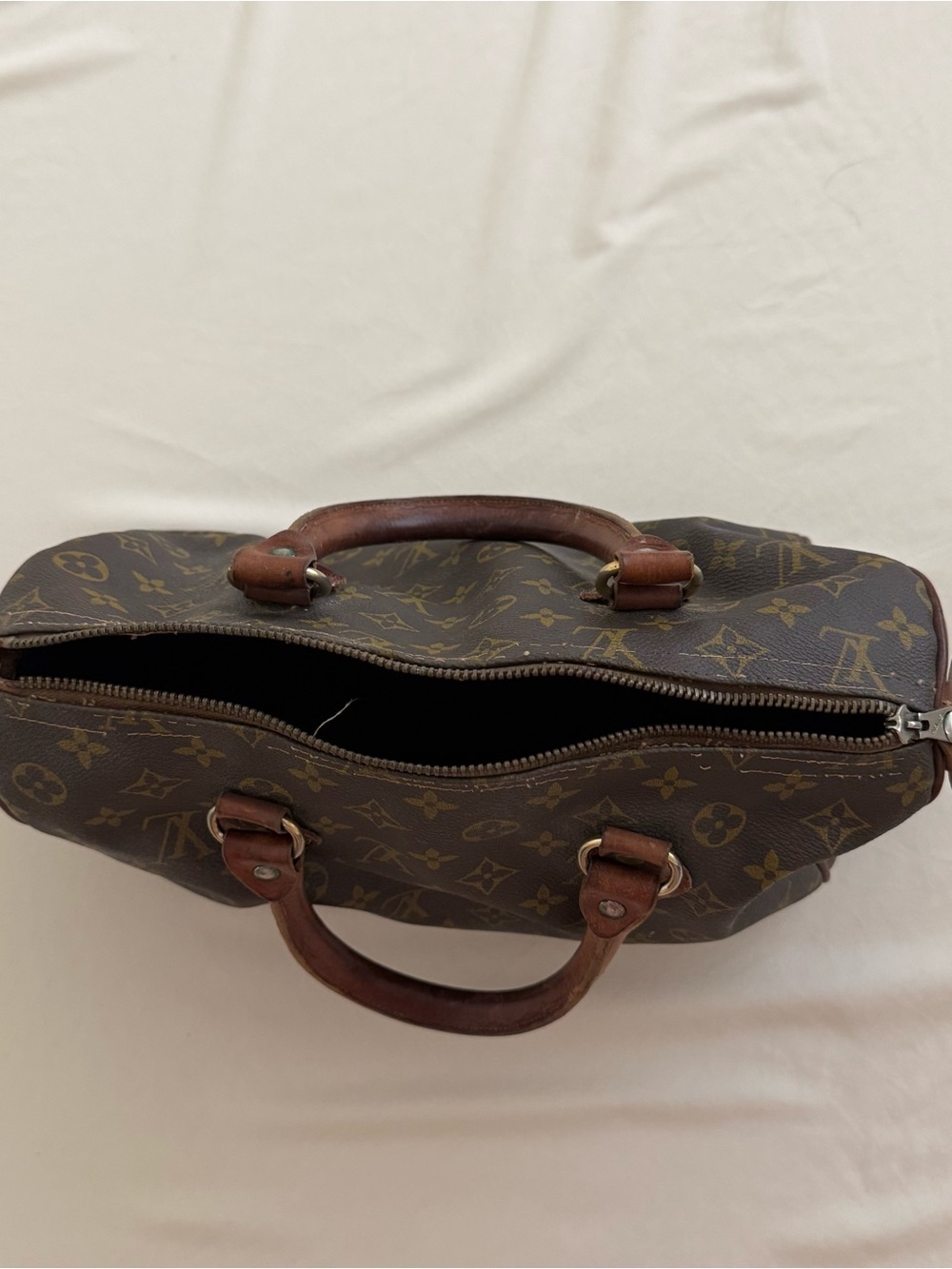 Vintage Louis Vuitton Monogram Speedy 30 bag - Picture 4 of 13
